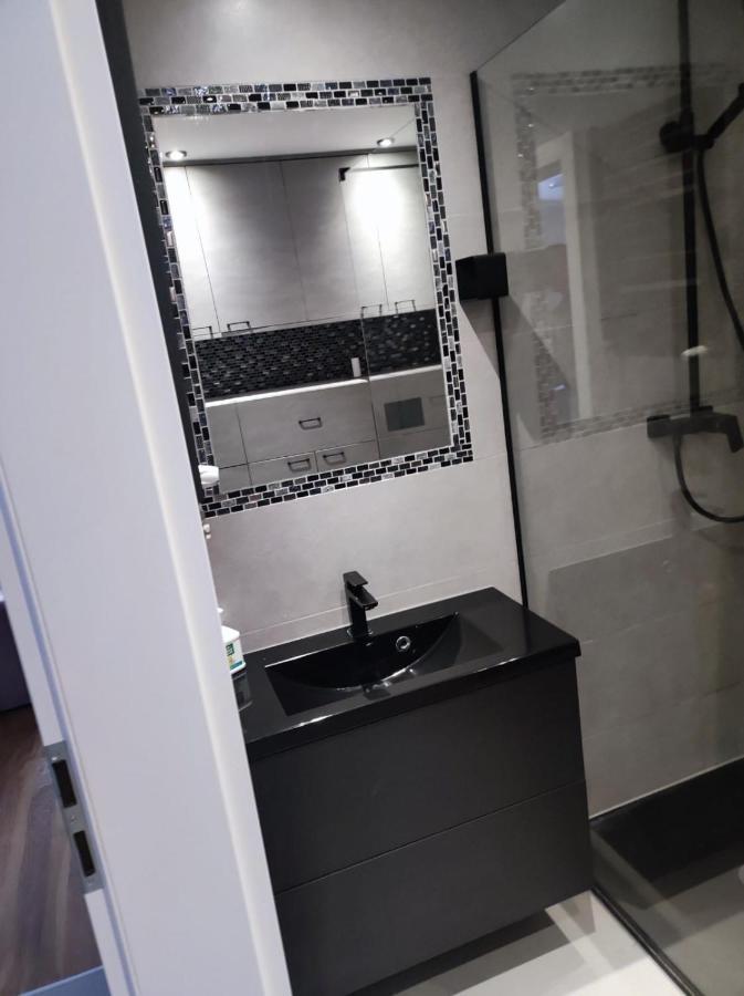 Apartament Fromborkアパートメント エクステリア 写真